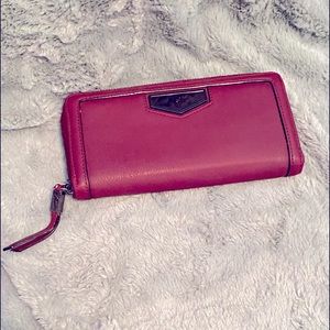 Victoria’s Secret ladies wallet